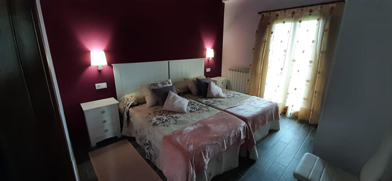 El Rato Apartamentos Rurales Navia Luaran gambar