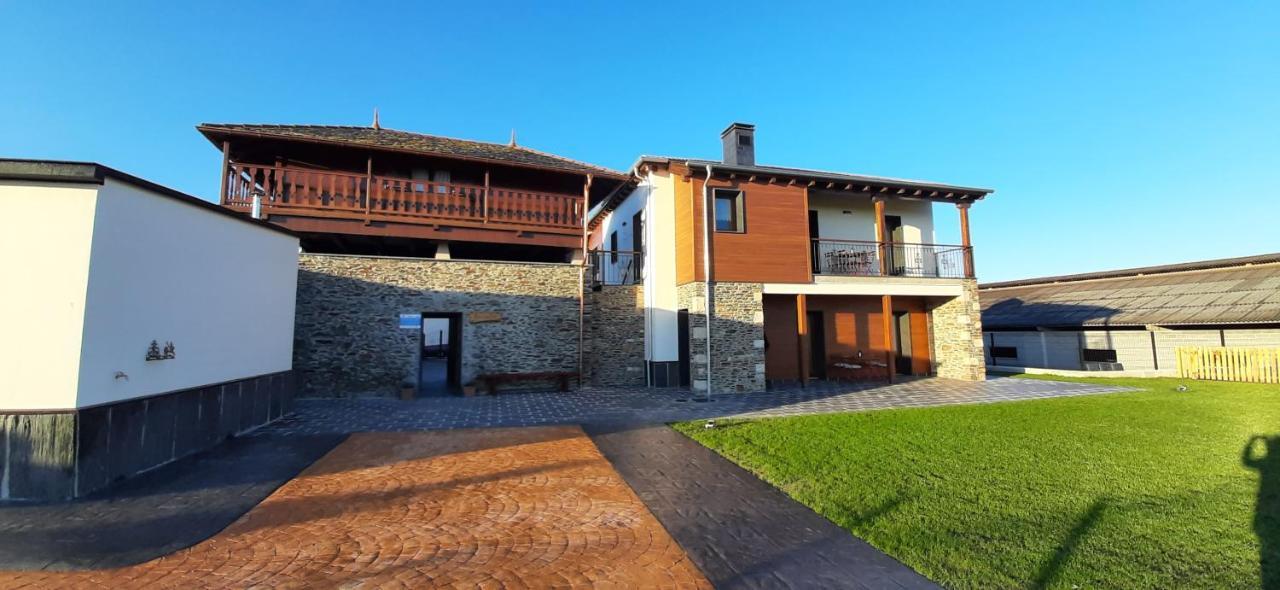 El Rato Apartamentos Rurales Navia Luaran gambar