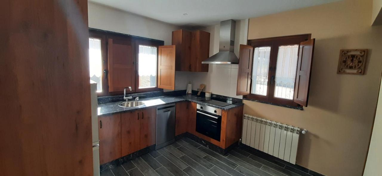 El Rato Apartamentos Rurales Navia Luaran gambar
