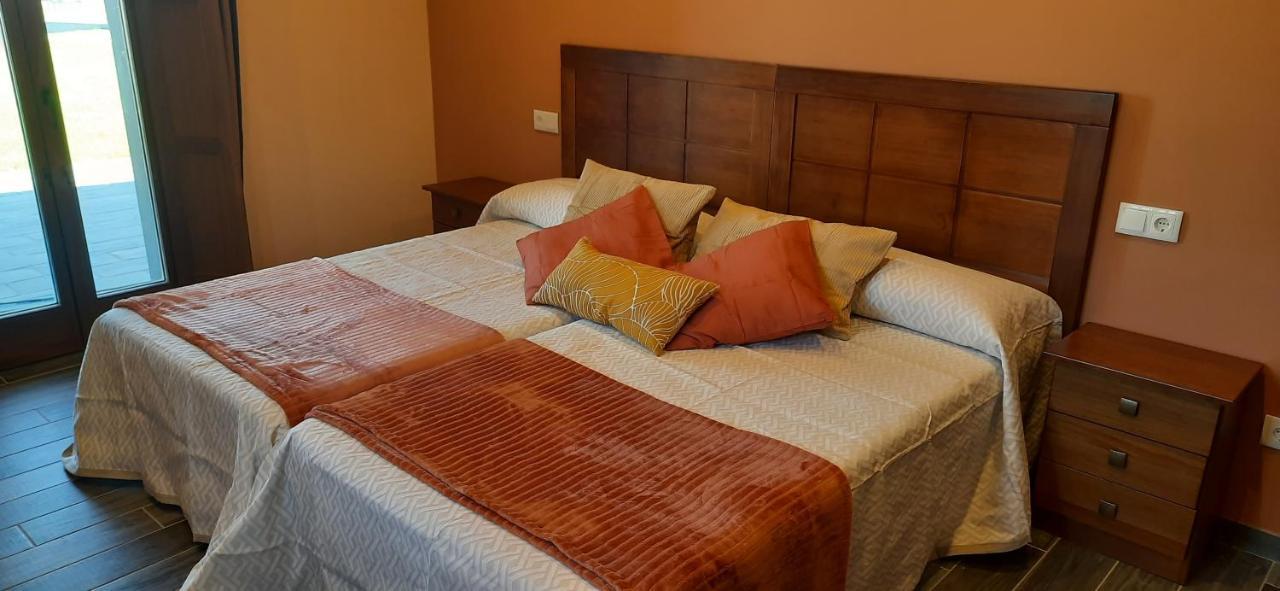 El Rato Apartamentos Rurales Navia Luaran gambar