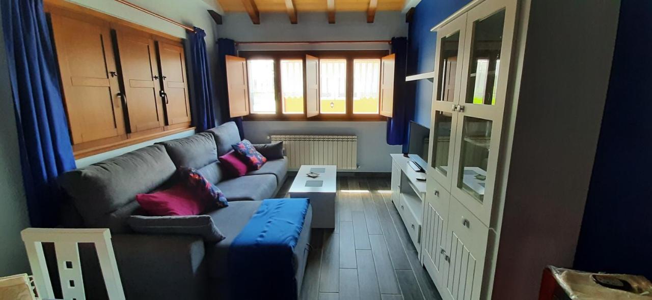 El Rato Apartamentos Rurales Navia Luaran gambar
