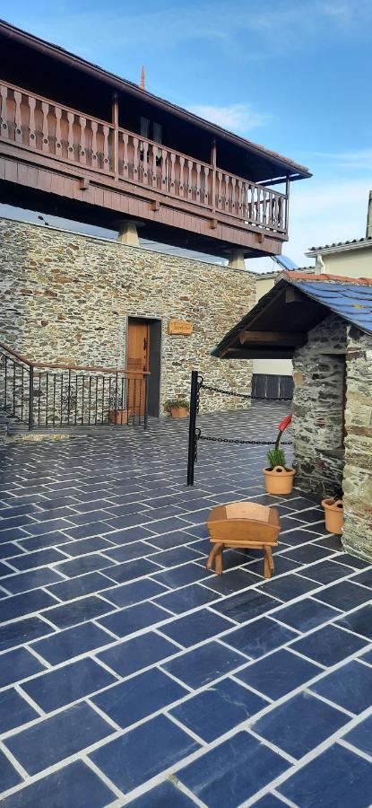 El Rato Apartamentos Rurales Navia Luaran gambar
