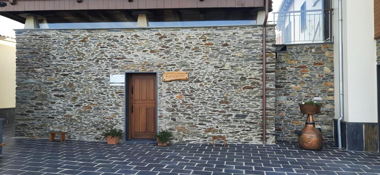 El Rato Apartamentos Rurales Navia Luaran gambar